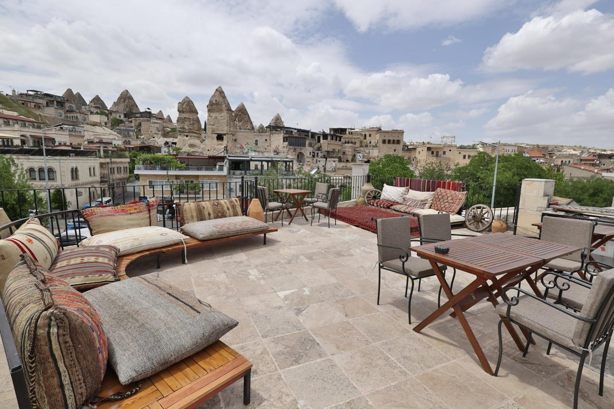 Osmanbey Cave House Hotel Goreme Exterior photo