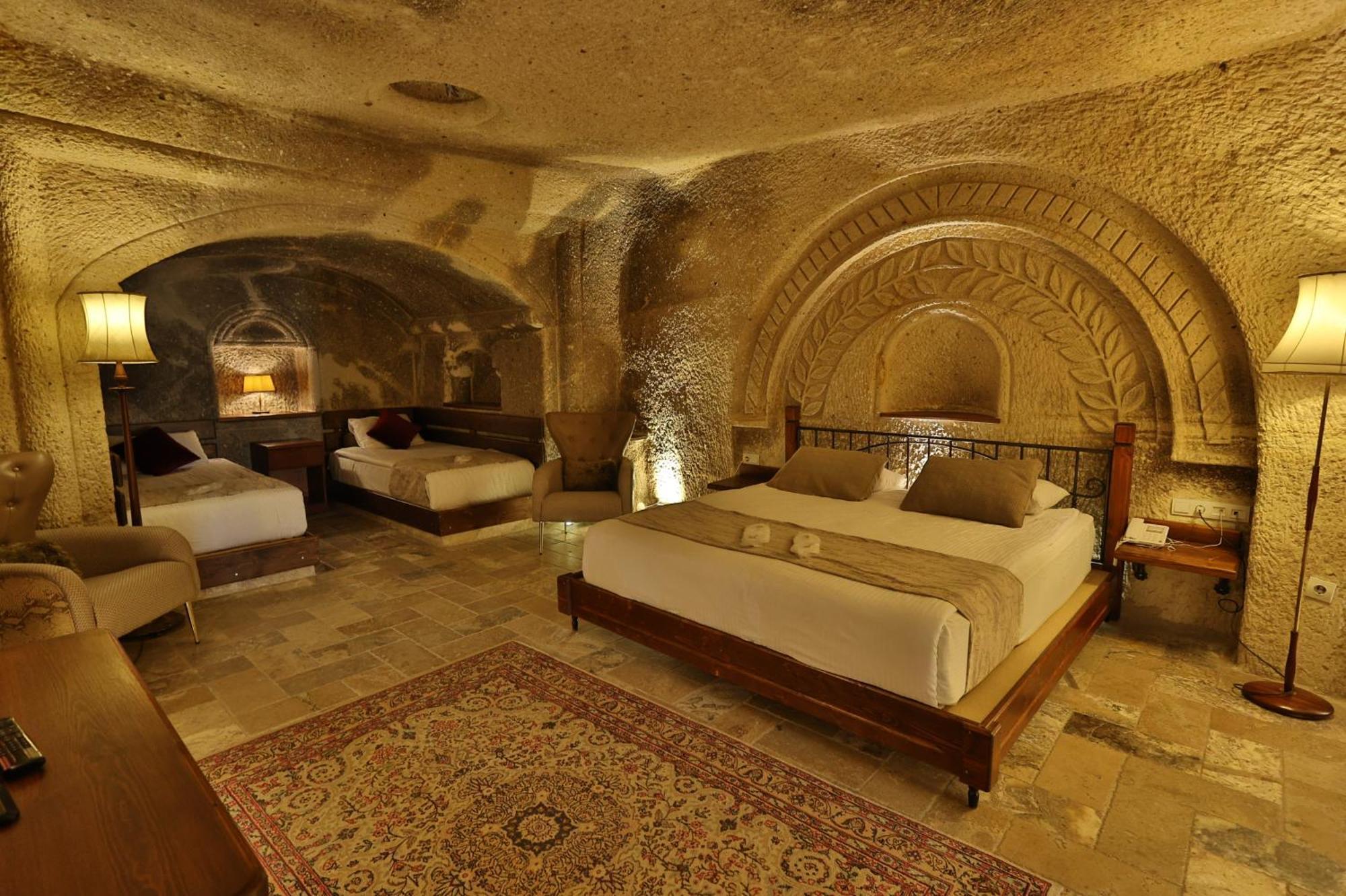 Osmanbey Cave House Hotel Goreme Exterior photo