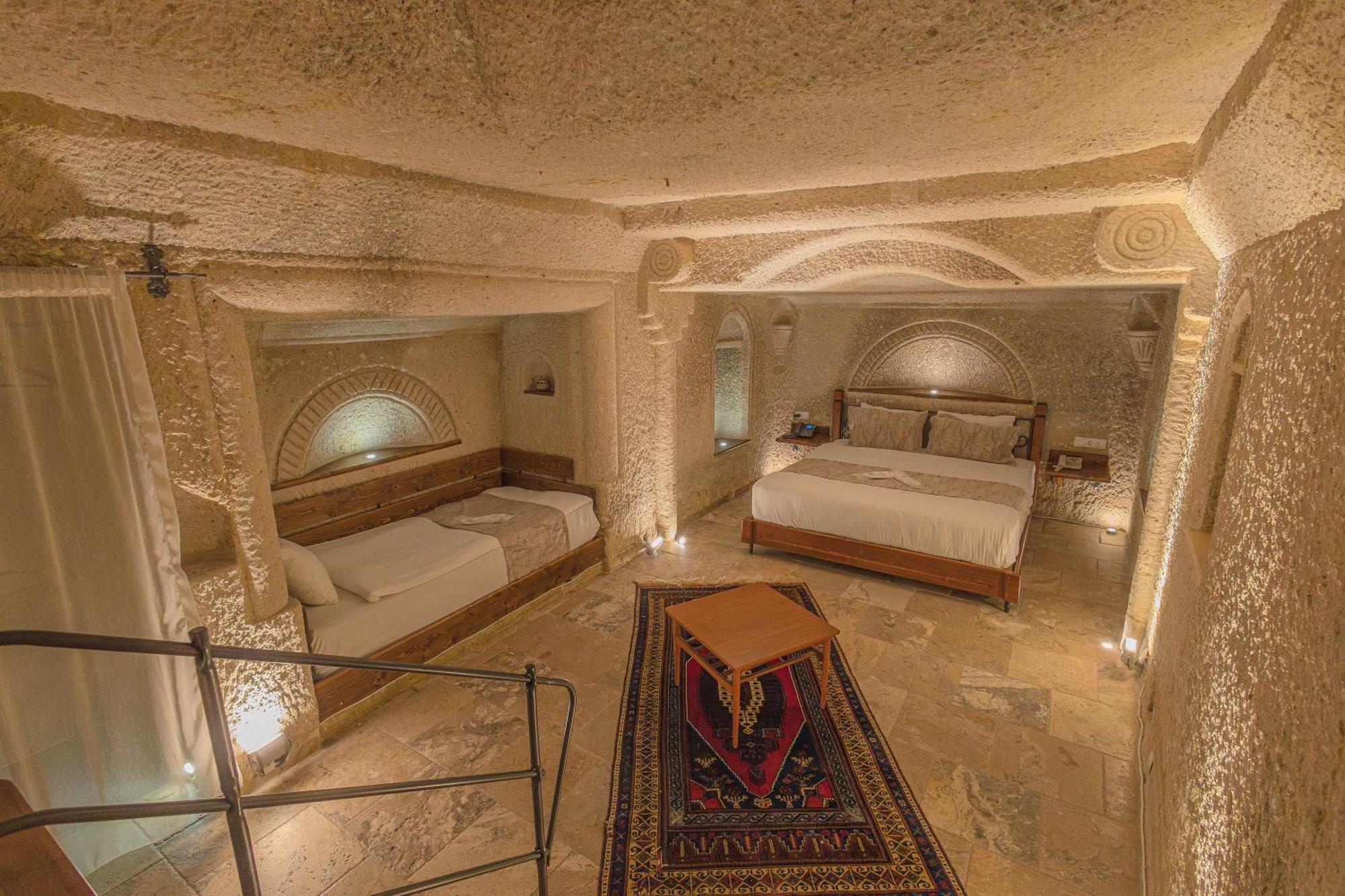 Osmanbey Cave House Hotel Goreme Exterior photo